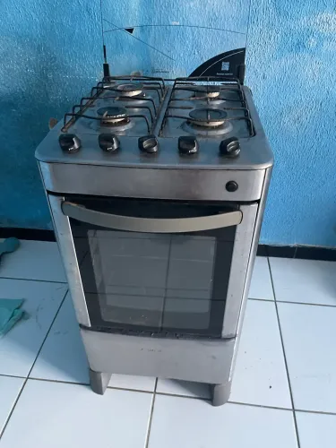 Fogão 4 bocas esmaltec frente inox usado 280$