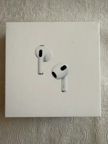 Apple AirPods 3 em excelente estado 