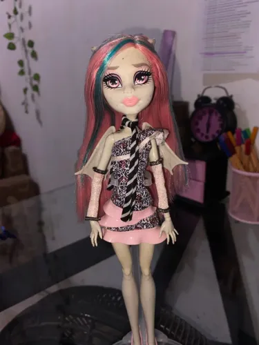 BONECA ROCHELLE MONSTER HIGH G1