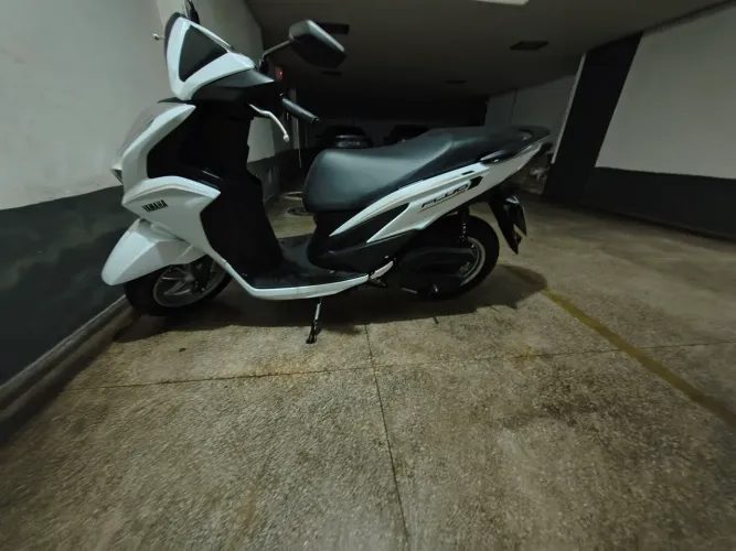 Moto comprada na Amoto Niterói em Setembro de 2025