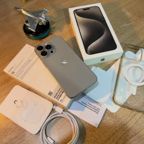 iPhone 15 Pro Max 256GB Loja Física