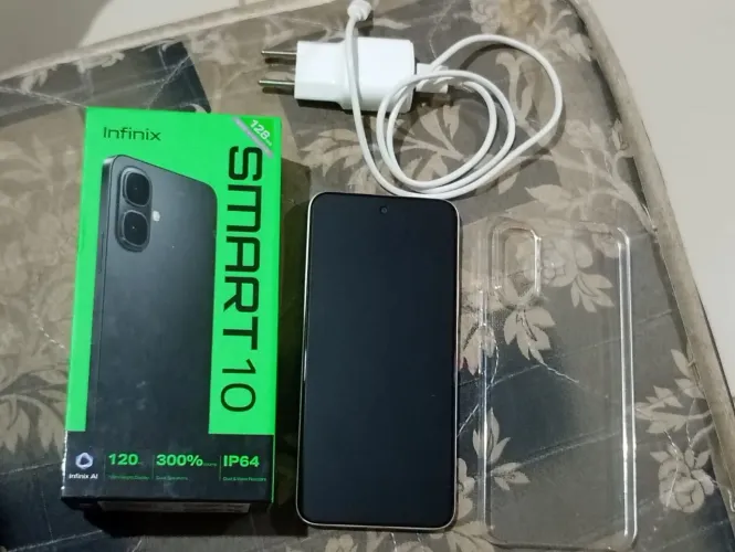 Vendo celular infinix smart 10 novo com tudo em ordem