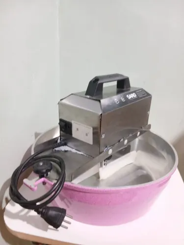 Vendo Mexedora de doces 10L