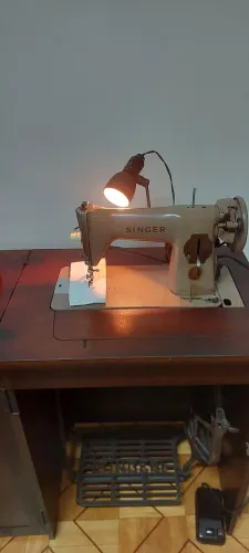 Máquina de costura vintage