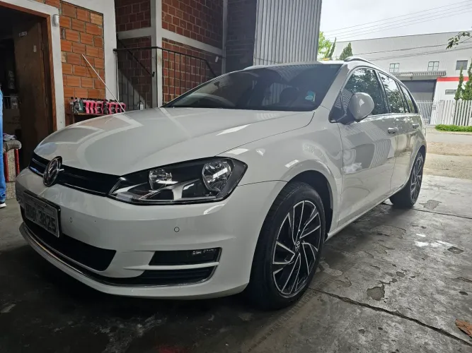 Volkswagen Golf Variant Highli. 1.4 TSI T.flex AUT 2017