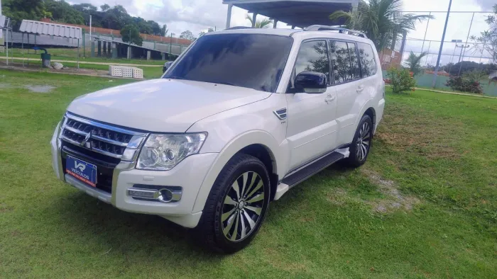 Mitsubishi Pajero HPE Full 3.2 4X4 T.i.dies. 5P AUT 2016