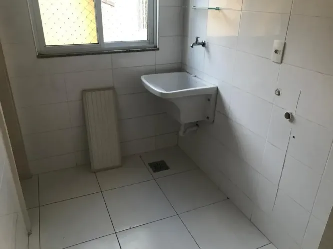 APARTAMENTO À VENDA NO EDIFÍCIO ATILANO