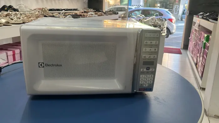 Vendo microondas em perfeito estado