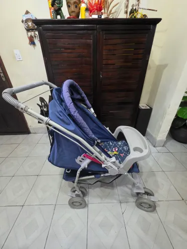 Oportunidade: Carrinho bebe burigoto semi novo