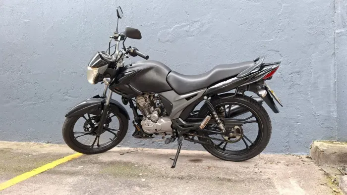 MOTOCICLETA DAFRA/RIVA 150 - ANO 2015/2016