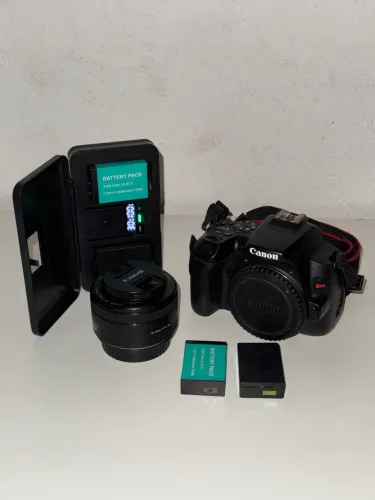 Canon SL3 + 50mm STM