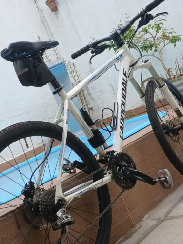Cannondale aro 27,50 sram. Tamanho L