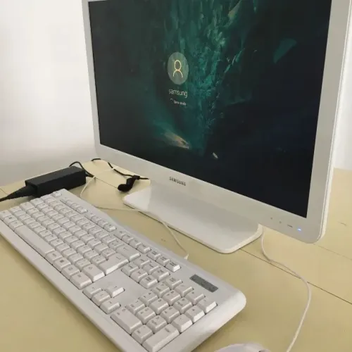 Computador PC All In One Samsung