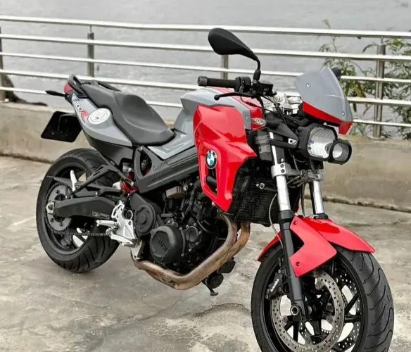 F800r 2012 com apenas 42 mil km 