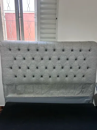 Cama box mais cabeceira estofada