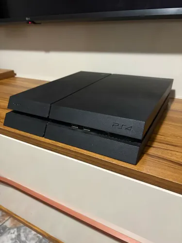 PlayStation 4 500GB