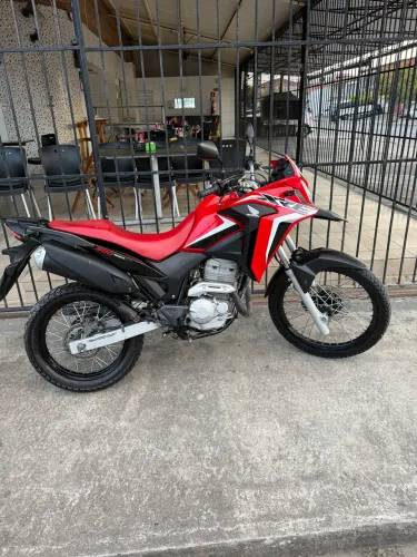 Xre 300 rally, 2022 vendo ou troco e financio 