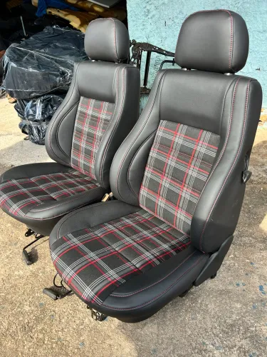 BANCOS GOL NO XADREZ GTI 