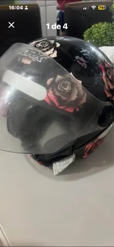 Capacete feminino