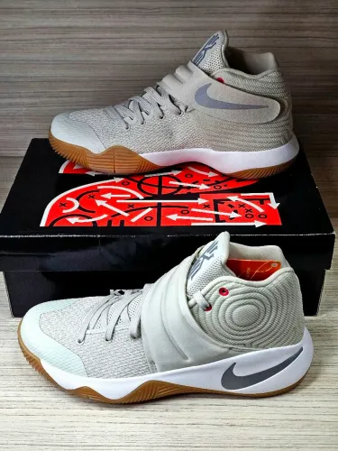 Nike Kyrie 2 na cor Light Boné (tamanho 39) 