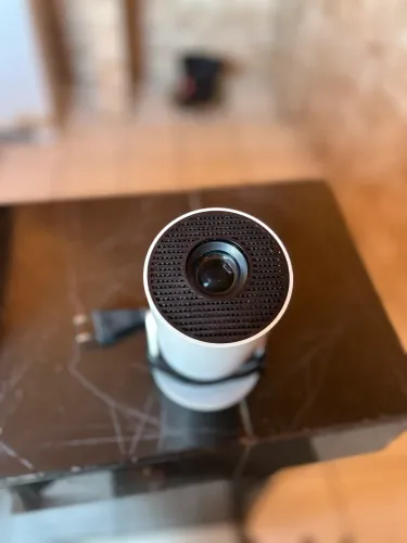 Projetor HY300