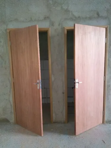 Instalador de portas e portas