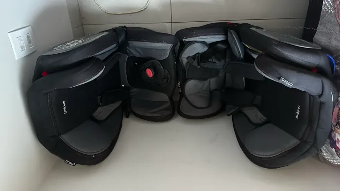 VENDO 2 CADEIRINHAS PARA AUTO COSCO UNIQUE