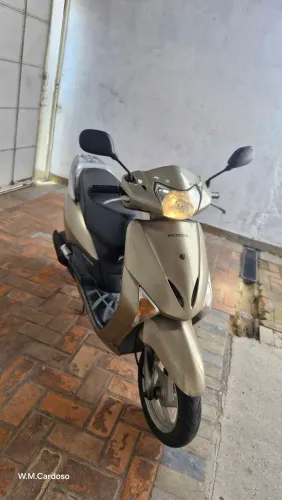 Honda lead Automática 110cc