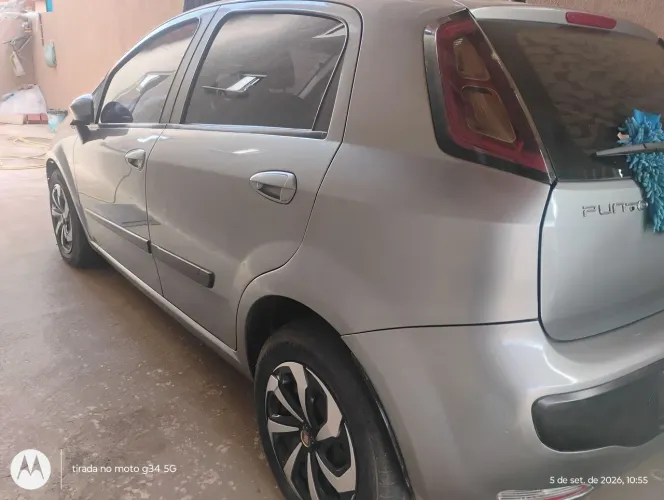 Fiat Punto Attractive 1.4 Fire Flex 8V 5P 2015