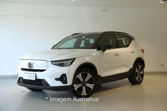 Volvo XC40 Recharge Plus (elétrico) 2024