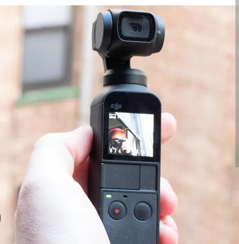Osmo Pocket com case de mergulho em excelente estado.