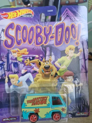 Hot Wheels Premium Scooby-Doo! - Mystery Machine