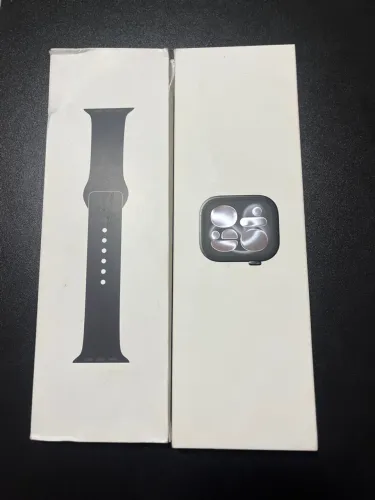 APPLE WATCH SÉRIES 11 46MM BLACK