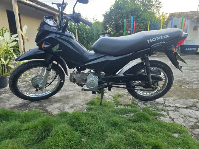 Vendo pop 110i preta 9.200