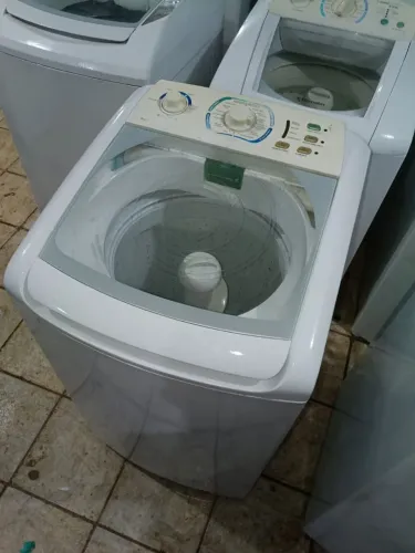 Vendo maquina de lava roupa 