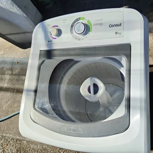 Vende-se Máquina de Lavar Consul
