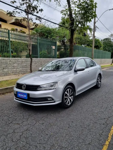 Volkswagen Jetta Trendline 2.0 T.flex 8V 4P Tip. 2015