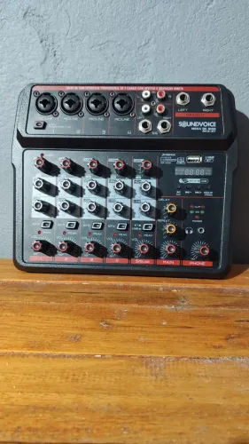 Mesa de som 6 canais USB BT SoundVoice