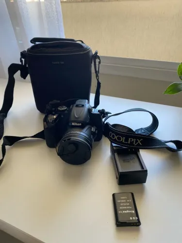 Máquina fotográfica Nikon