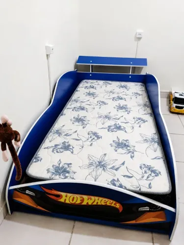 Vendo Cama Infantil Hot Wheels 