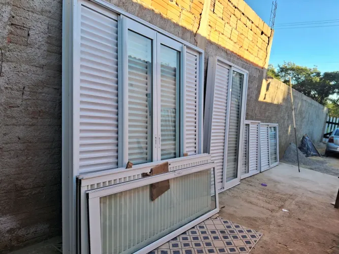 Portas e janelas de correr