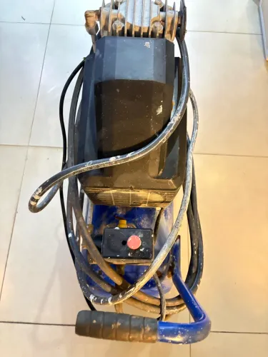 Compressor
