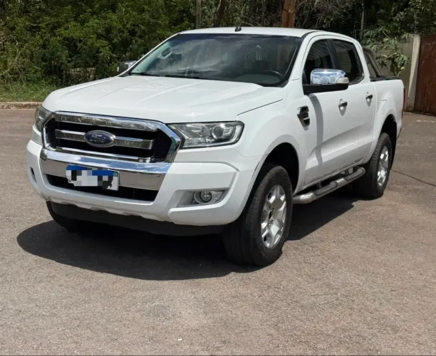 Ford Ranger XLT 2.5 16V 4X2 CD Flex 2017
