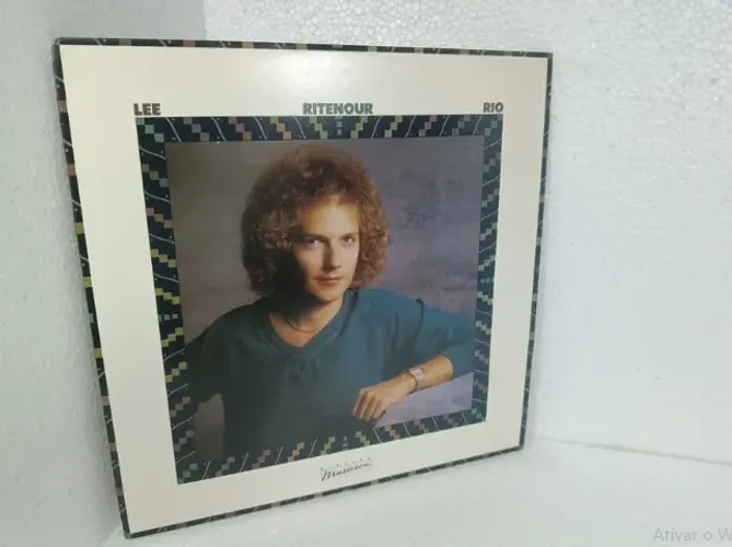 LP Vinil Lee Ritenour - Rio (1982) Elektra/Asylum Records (Importado)
