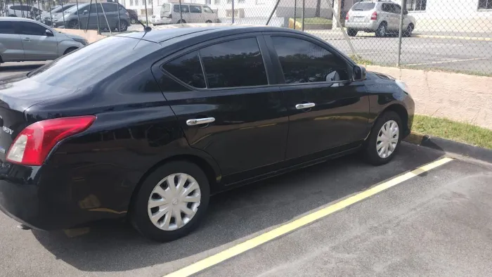 Nissan Versa SV 1.6 16V Flex Fuel 4P Mec. 2013