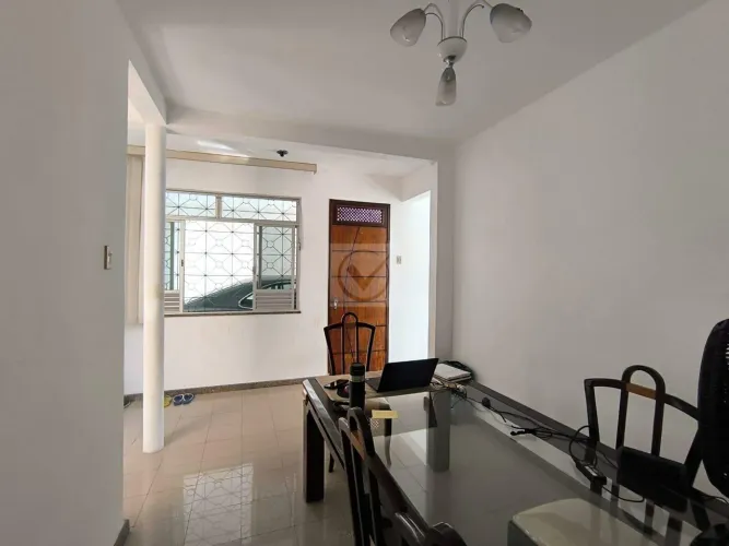 Casa à venda, 5 quartos, 1 suíte, 2 vagas, Suíça - Aracaju/SE