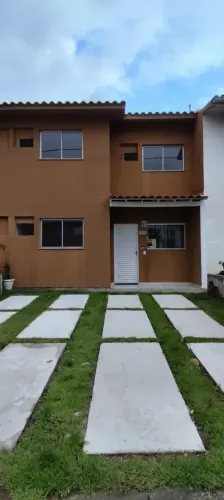 Oportunidade Casa duplex em condomínio fechado à venda 123 m² 3 quartos-Piabetá (Inhomirim