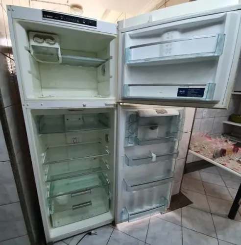Geladeira bosch com defeito 