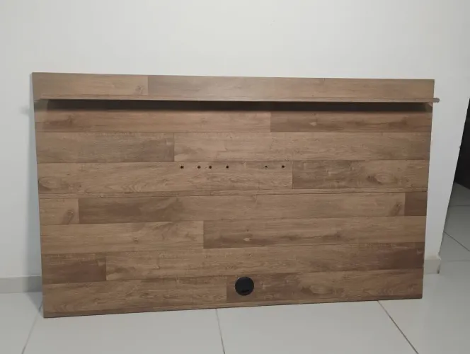 PAINEL PARA TV (USADO)