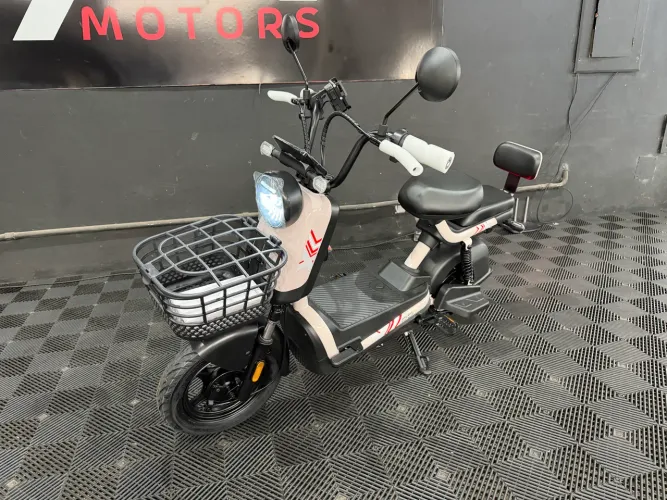 Scooter elétrica J10, 800w, NÃO PRECISA CNH